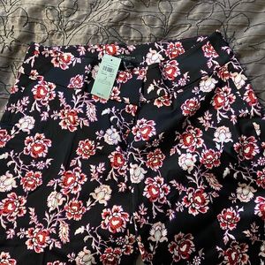 Ann Taylor Sassy Floral Pant